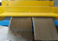 全自動(dòng)縱橫刀拉伸機(jī)出